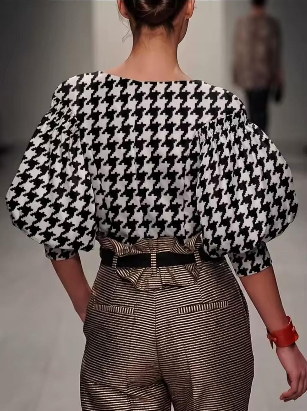 HOUNDSTOP BLOUSE