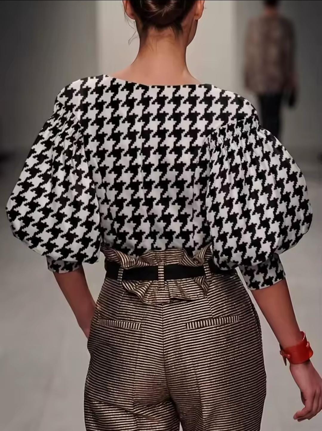 HOUNDSTOP BLOUSE